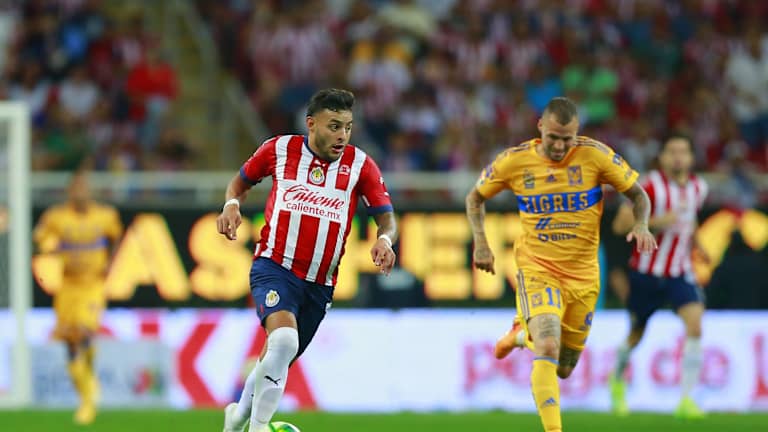 Alexis Vega hace oficial su fichaje con Tigres